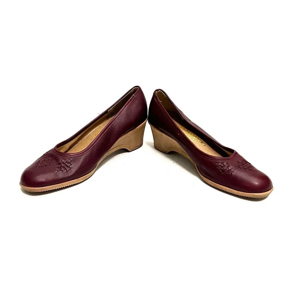 Vintage 1970s oxblood leather woven chunky slip on wedge heels